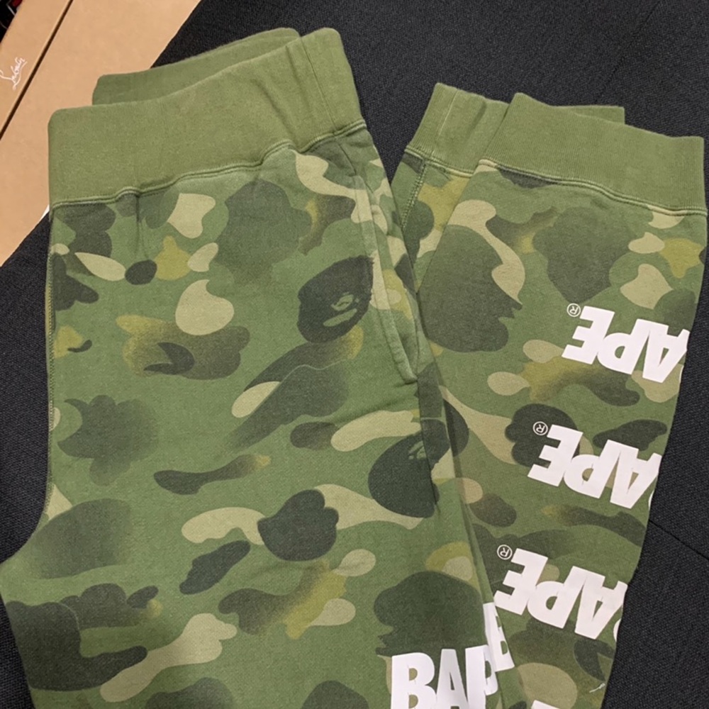 Bape camo sweatpants